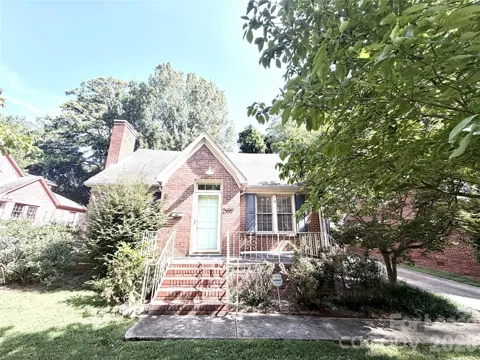 2537 Cranbrook Lane