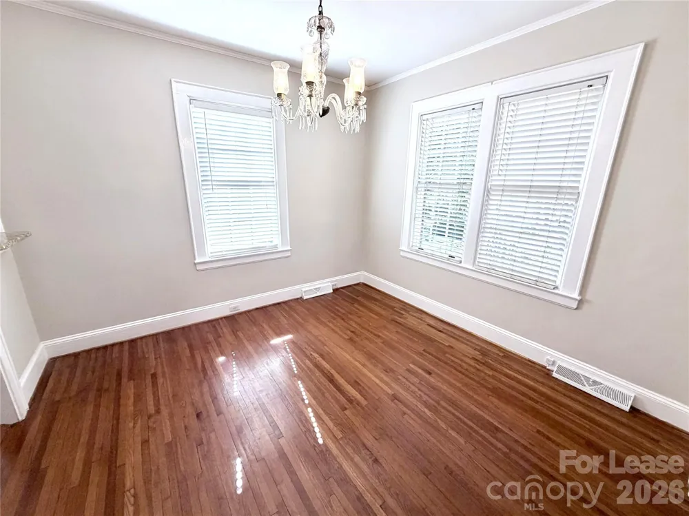 2537 Cranbrook Lane Charlotte, NC 28207