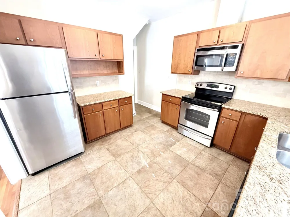 2537 Cranbrook Lane Charlotte, NC 28207