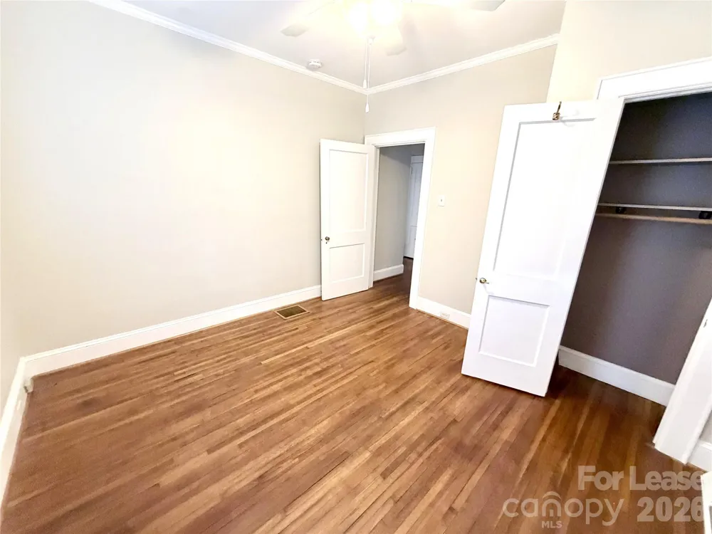 2537 Cranbrook Lane Charlotte, NC 28207