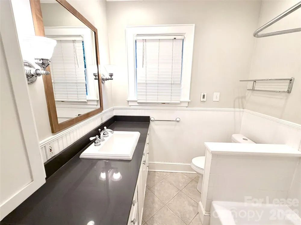 2537 Cranbrook Lane Charlotte, NC 28207