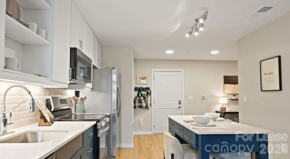 426 Tryon Street #A2.1r Charlotte, NC 28202