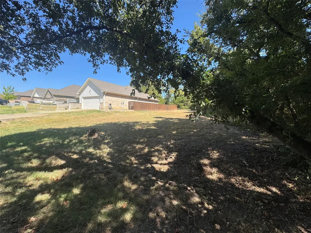 216 Skiff Drive Gun Barrel City, TX 75156