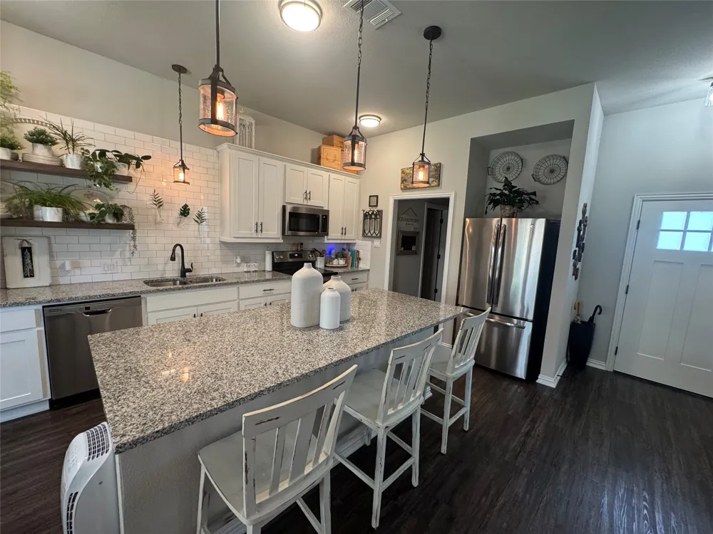 216 Skiff Drive Gun Barrel City, TX 75156