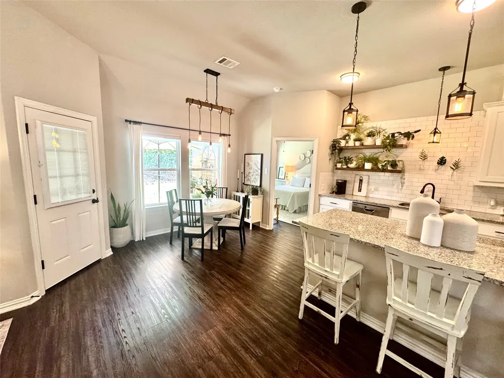 216 Skiff Drive Gun Barrel City, TX 75156