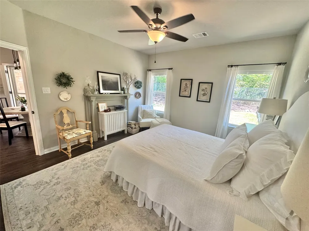 216 Skiff Drive Gun Barrel City, TX 75156