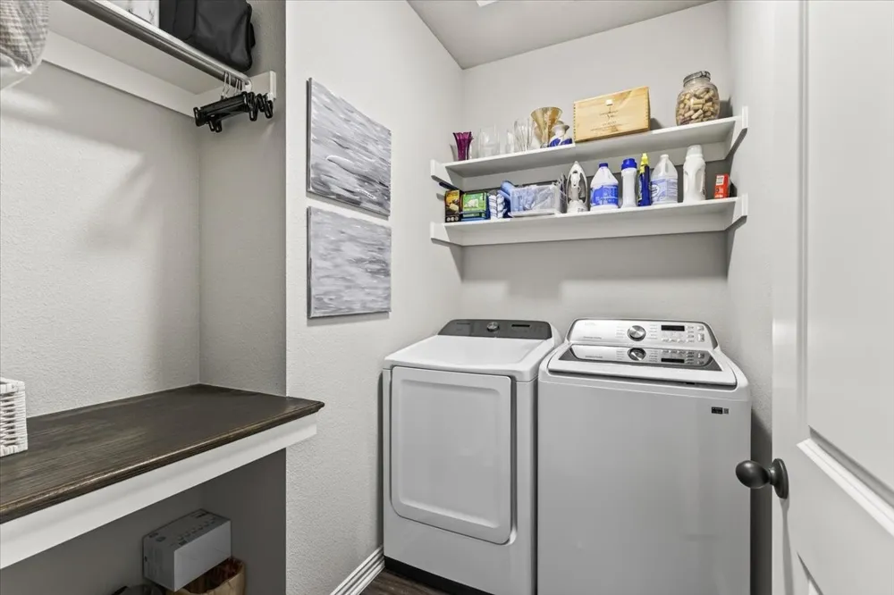 216 Skiff Drive Gun Barrel City, TX 75156