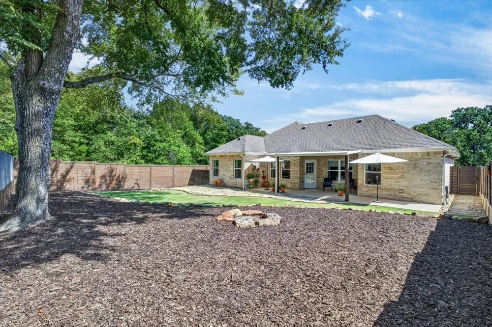 216 Skiff Drive Gun Barrel City, TX 75156