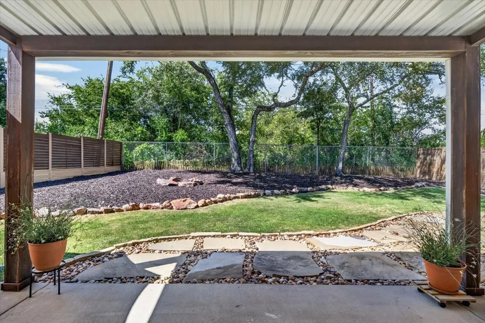 216 Skiff Drive Gun Barrel City, TX 75156