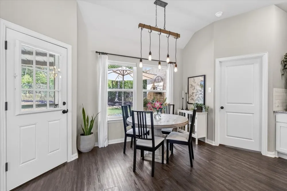 216 Skiff Drive Gun Barrel City, TX 75156