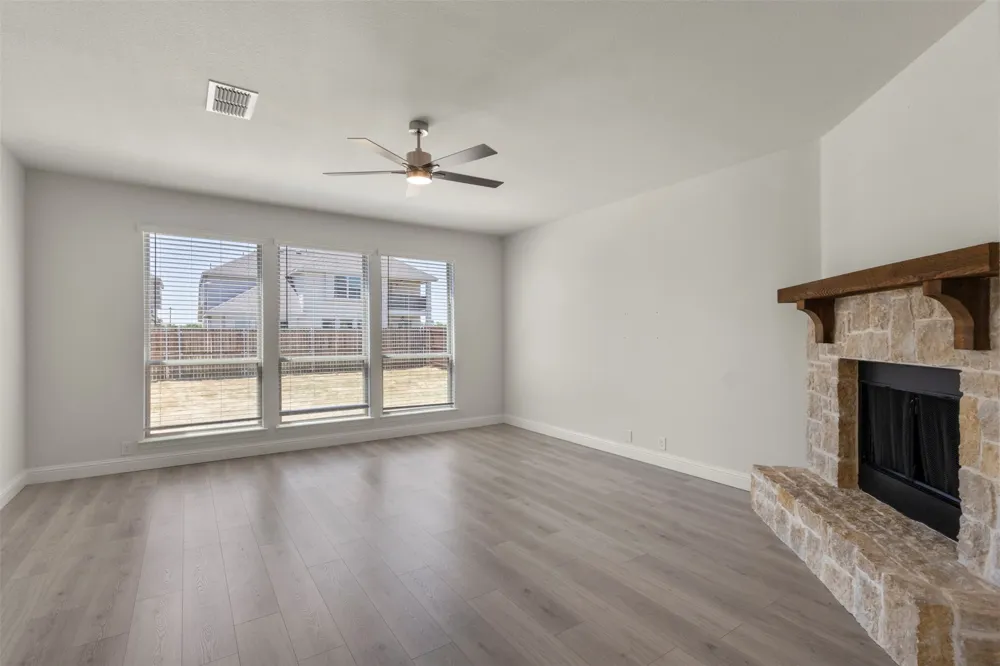 3905 Holly Springs Lane Kaufman, TX 75142
