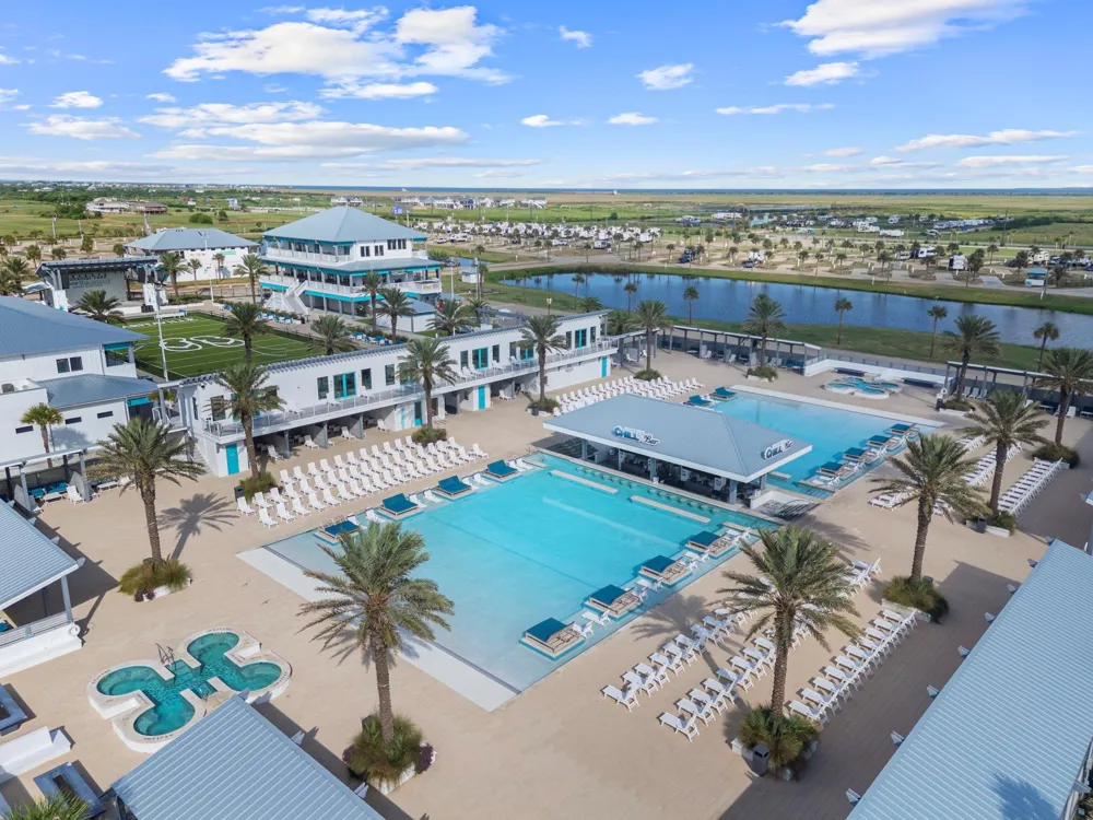 805 Bikini Street Crystal Beach, TX 77650