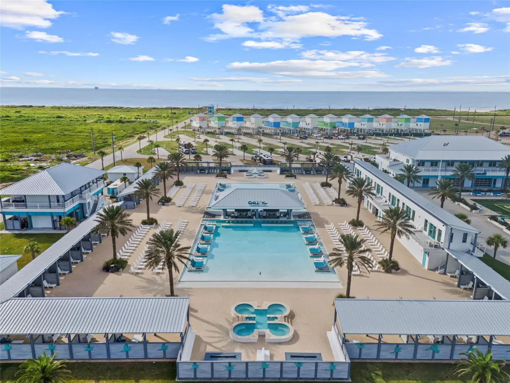 805 Bikini Street Crystal Beach, TX 77650