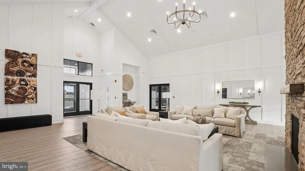 21 HATTERAS CIRCLE Egg Harbor Township, NJ 08234