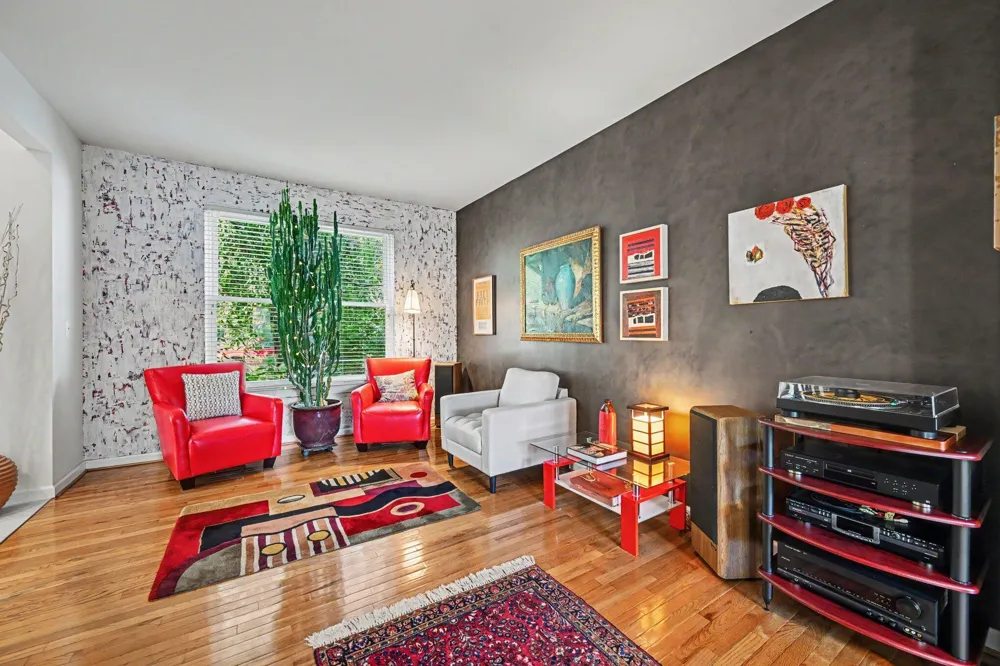 3215 Fenview Drive Ann Arbor, MI 48108