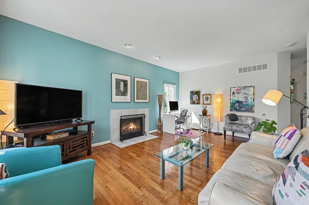 3215 Fenview Drive Ann Arbor, MI 48108