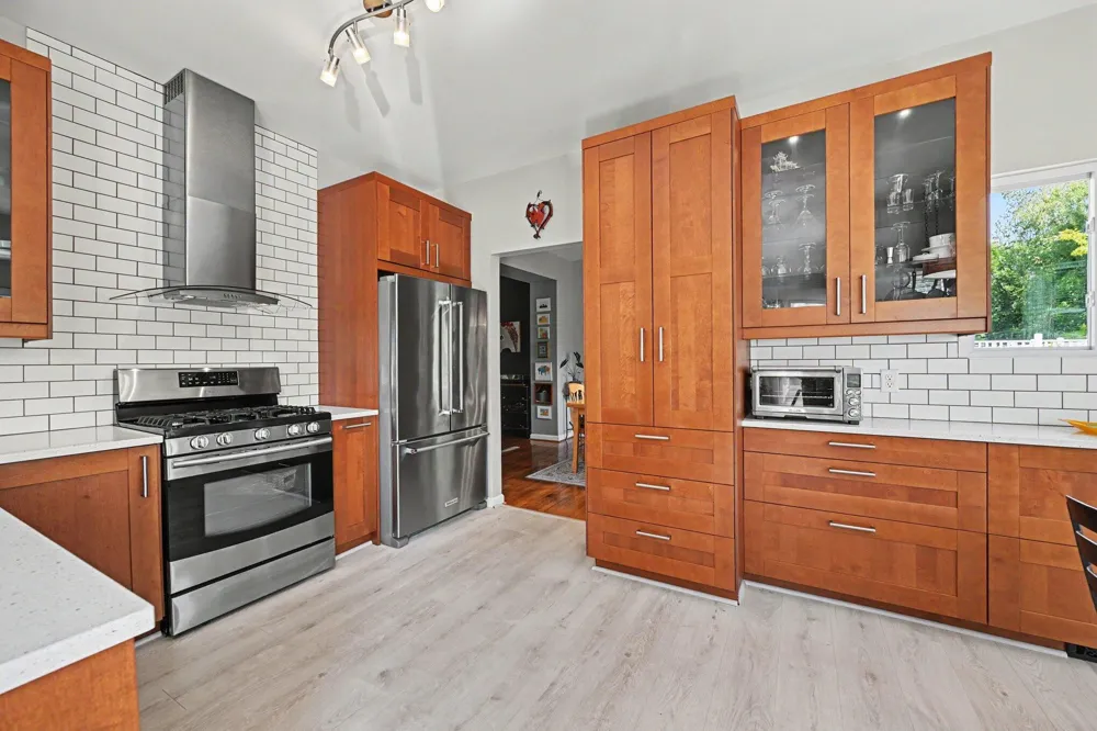 3215 Fenview Drive Ann Arbor, MI 48108
