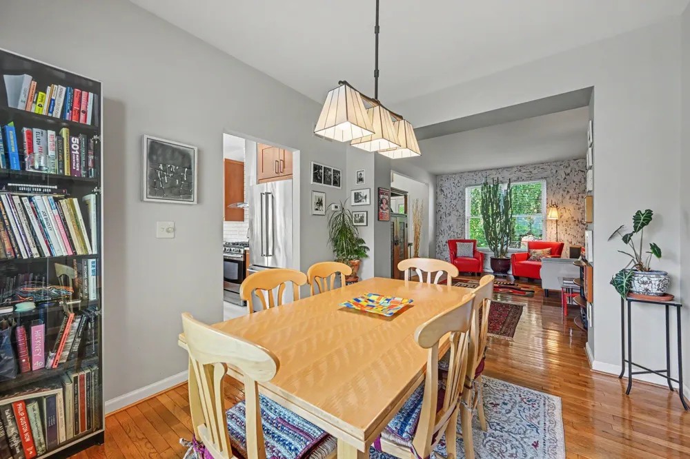 3215 Fenview Drive Ann Arbor, MI 48108