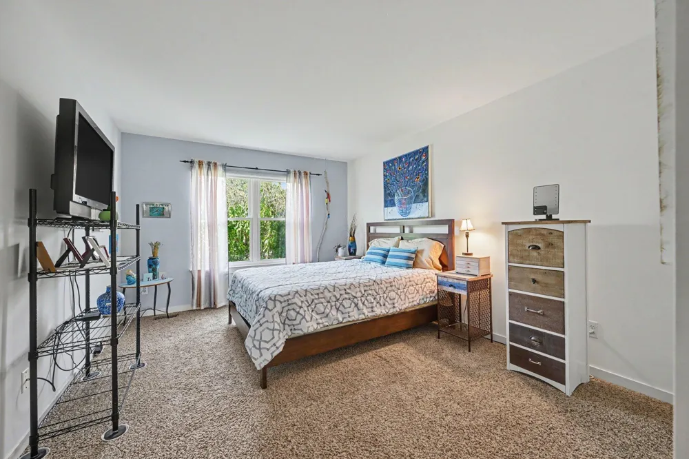 3215 Fenview Drive Ann Arbor, MI 48108