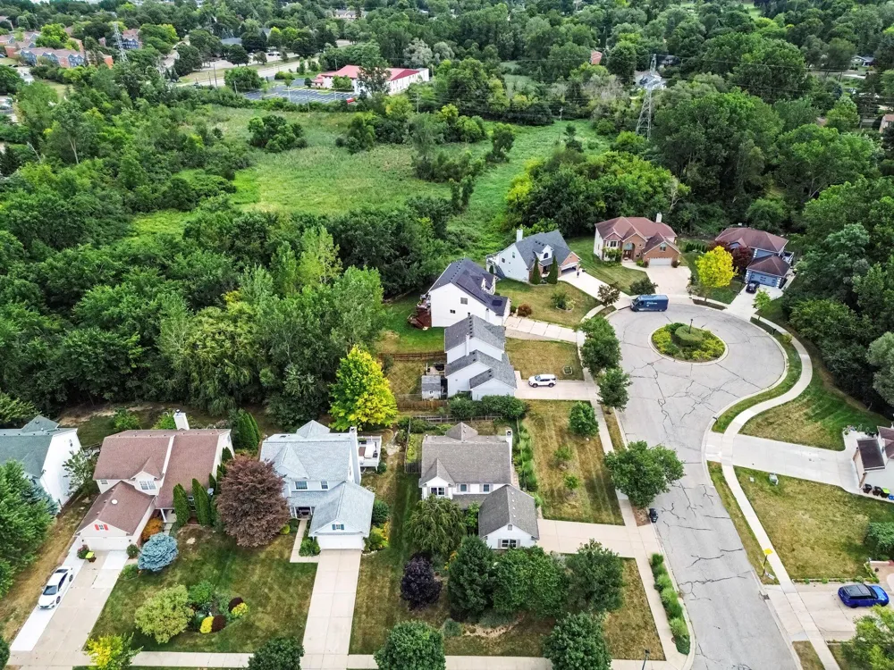 3215 Fenview Drive Ann Arbor, MI 48108