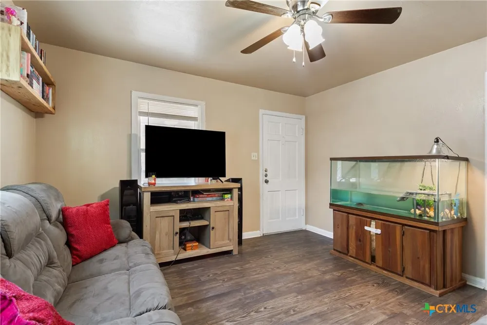 2301 Herrington Street Belton, TX 76513