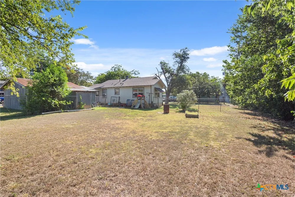 2301 Herrington Street Belton, TX 76513