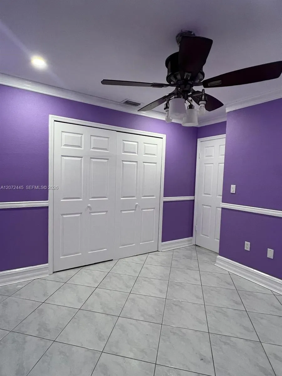6978 W 25th Ave Hialeah, FL 33016