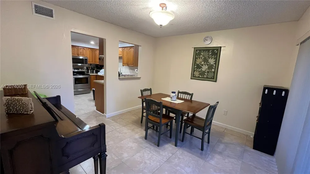 11507 SW 64th St #G Miami, FL 33173