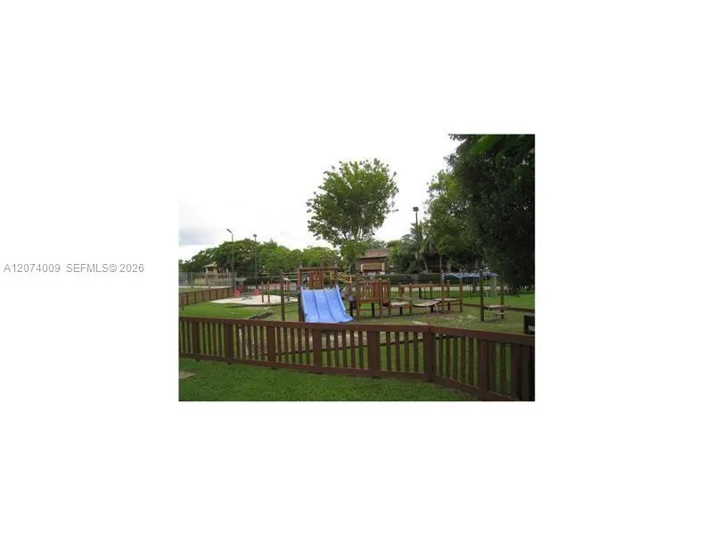 11507 SW 64th St #G Miami, FL 33173