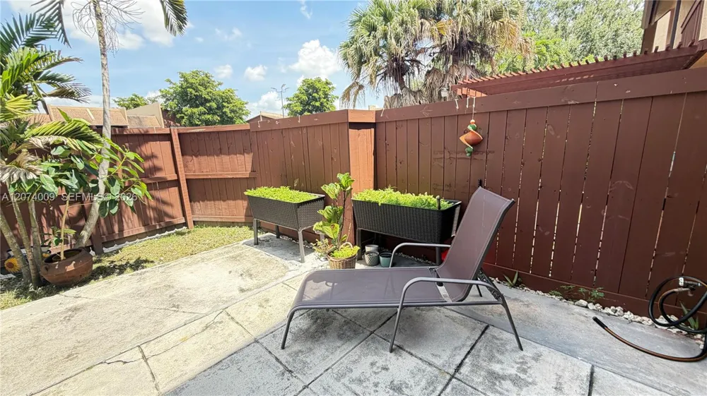 11507 SW 64th St #G Miami, FL 33173