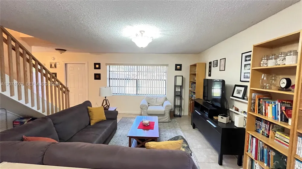 11507 SW 64th St #G Miami, FL 33173