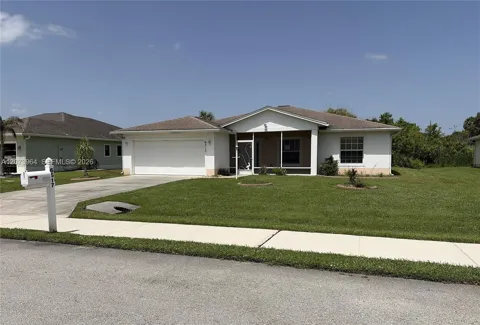 6517 Las Palmas Way