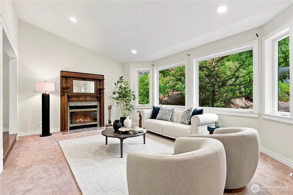 2022 227th Avenue NE Sammamish, WA 98074