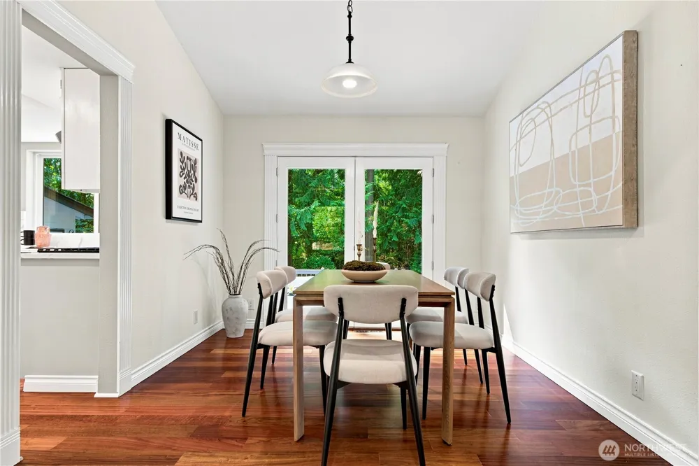 2022 227th Avenue NE Sammamish, WA 98074