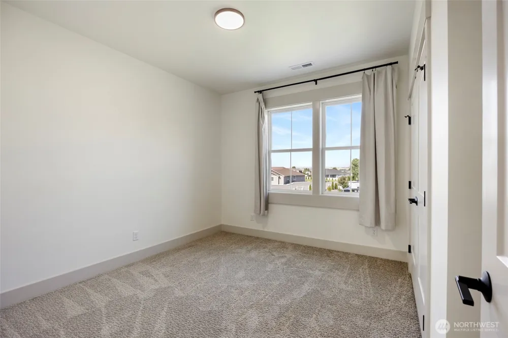 10171 Rd 5.7 NE Moses Lake, WA 98837