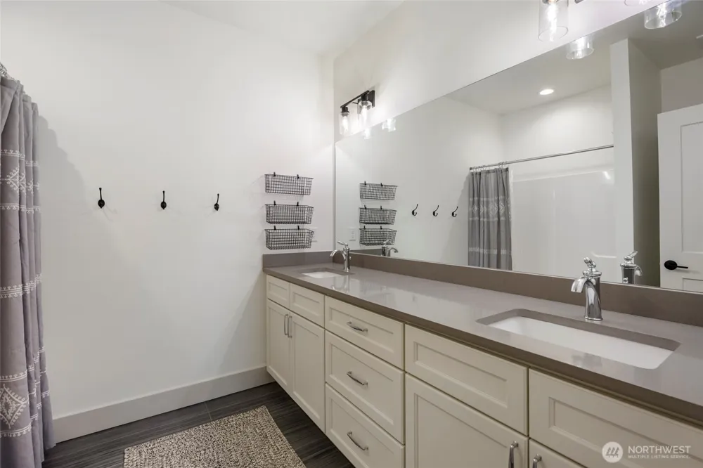10171 Rd 5.7 NE Moses Lake, WA 98837
