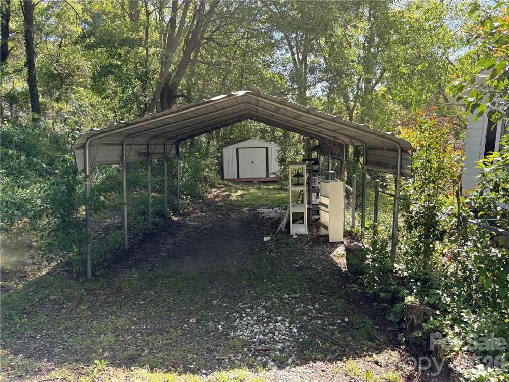 430 S Columbia Street Gastonia, NC 28054