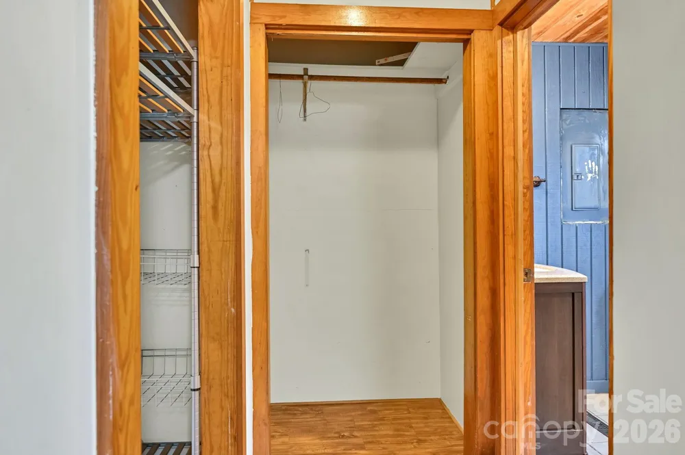 376 Fairview Road Asheville, NC 28803