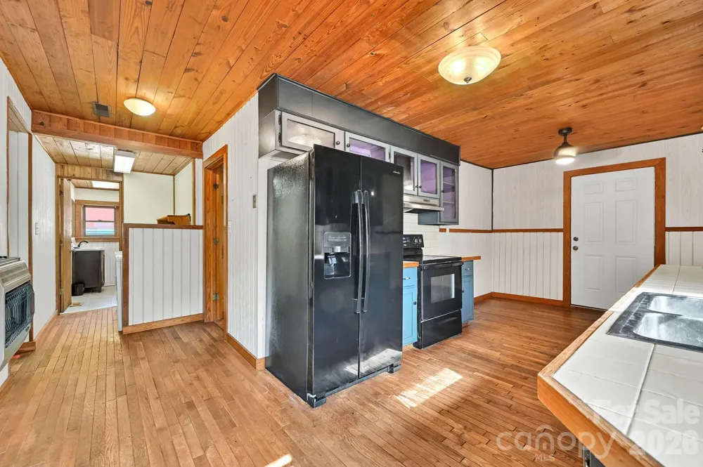 376 Fairview Road Asheville, NC 28803