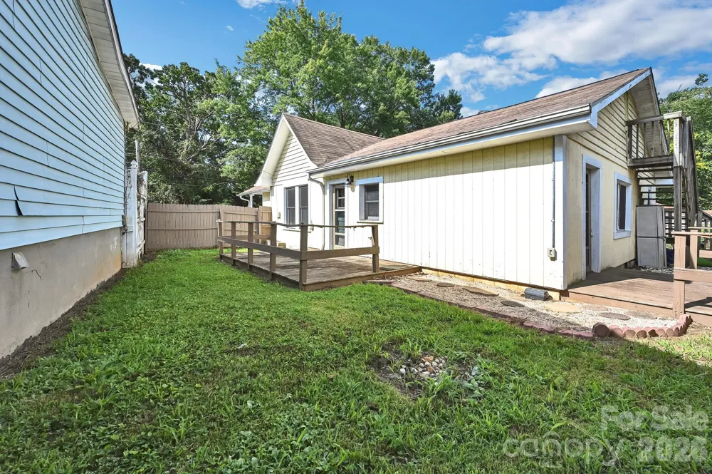 376 Fairview Road Asheville, NC 28803