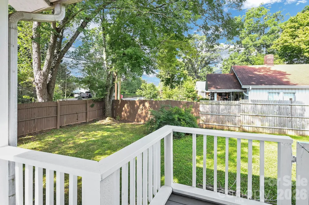 376 Fairview Road Asheville, NC 28803