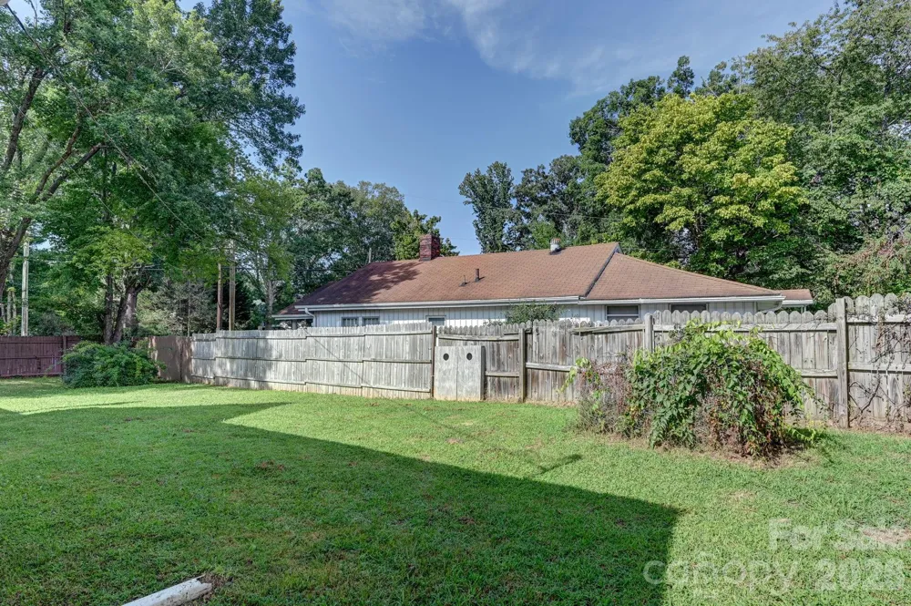 376 Fairview Road Asheville, NC 28803