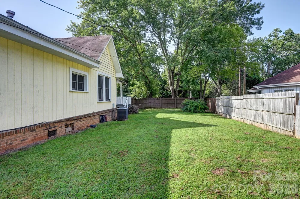 376 Fairview Road Asheville, NC 28803