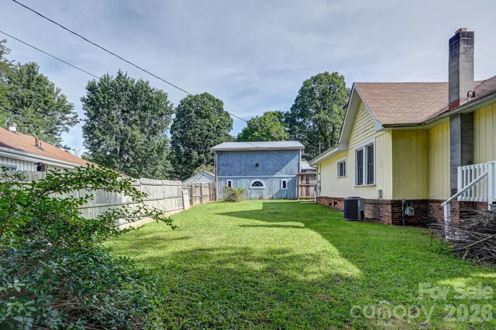 376 Fairview Road Asheville, NC 28803