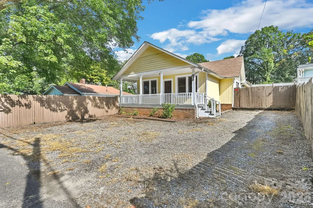 376 Fairview Road Asheville, NC 28803