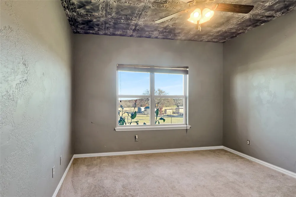694 Jennings Lane Azle, TX 76020