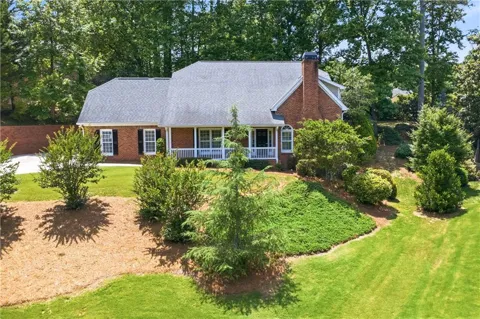 1390 Tennis Court Place