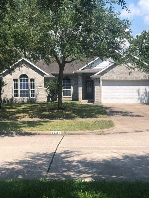 3226 Ivory Pointe Drive