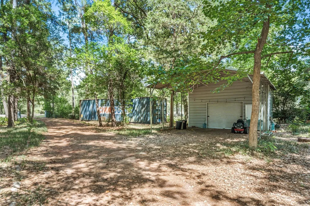 188 State Highway 150 New Waverly, TX 77358