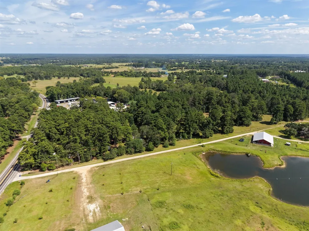 188 State Highway 150 New Waverly, TX 77358